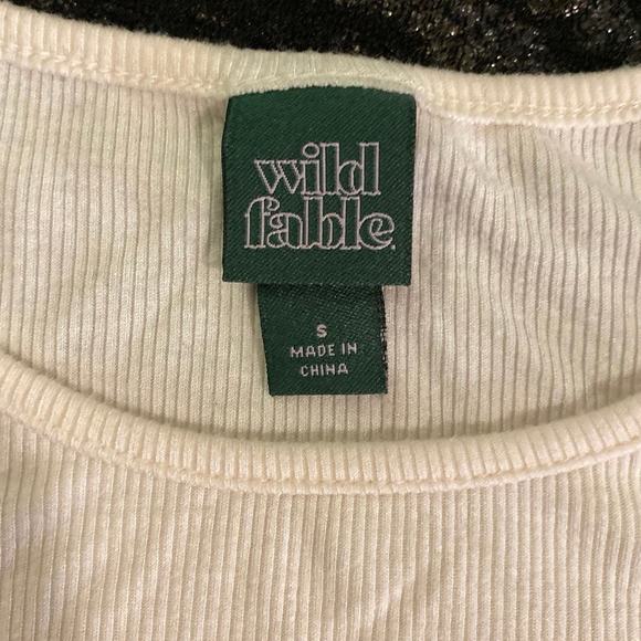 Wild Fable Women's Short Sleeve Crop Top Embroidered Rose White Size Small USED - Picture 6 of 7